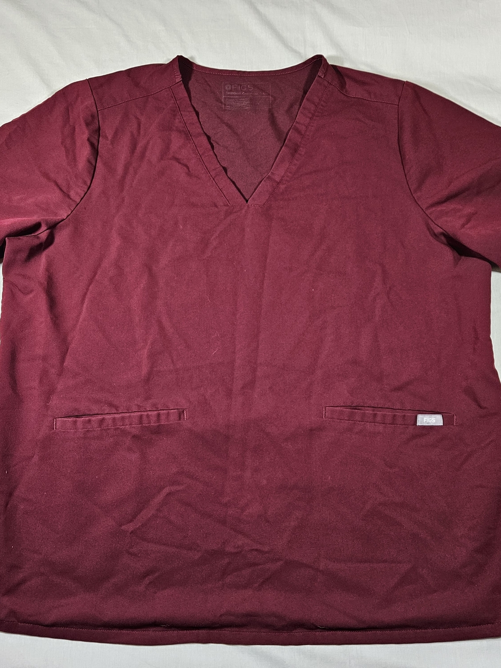 FIGS Casma Three-Pocket Scrub Top Women XXL Burgundy Maroon V-Neck FW1100